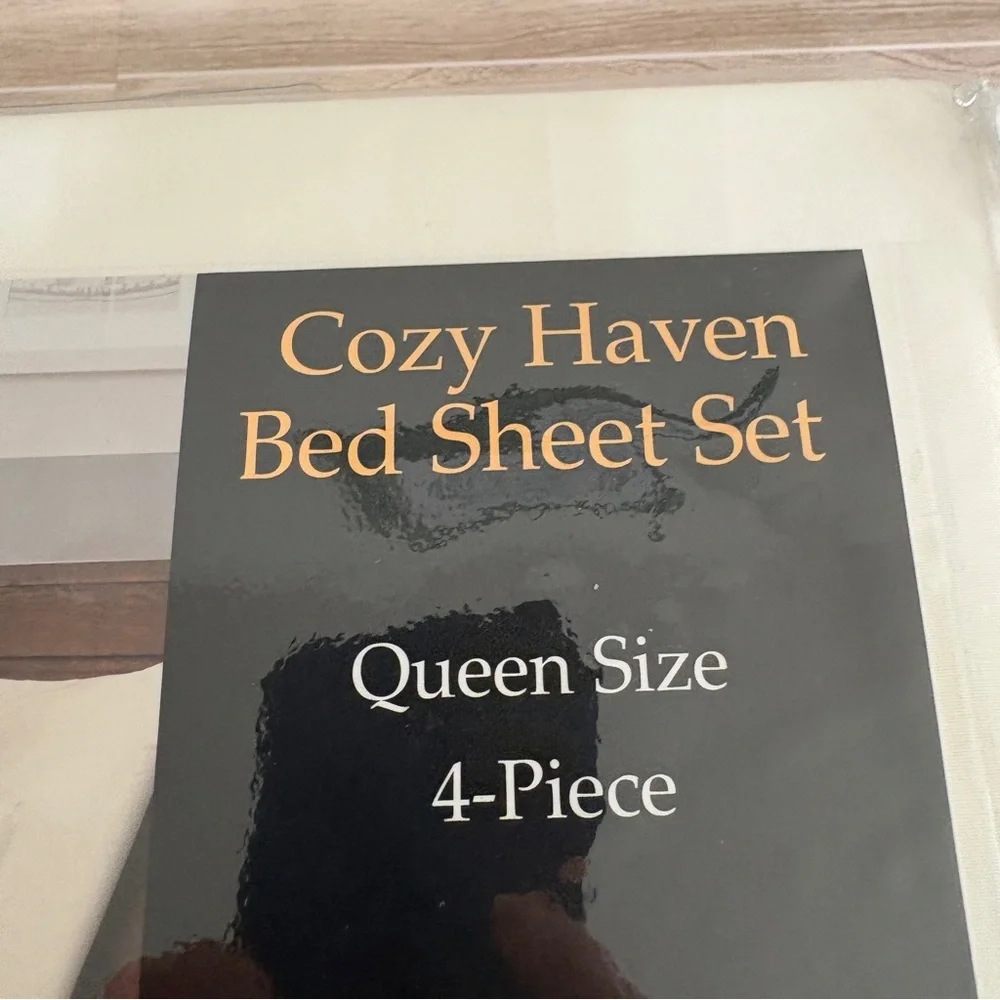 Grace Elizabeth Ivory Queen Sheet Set